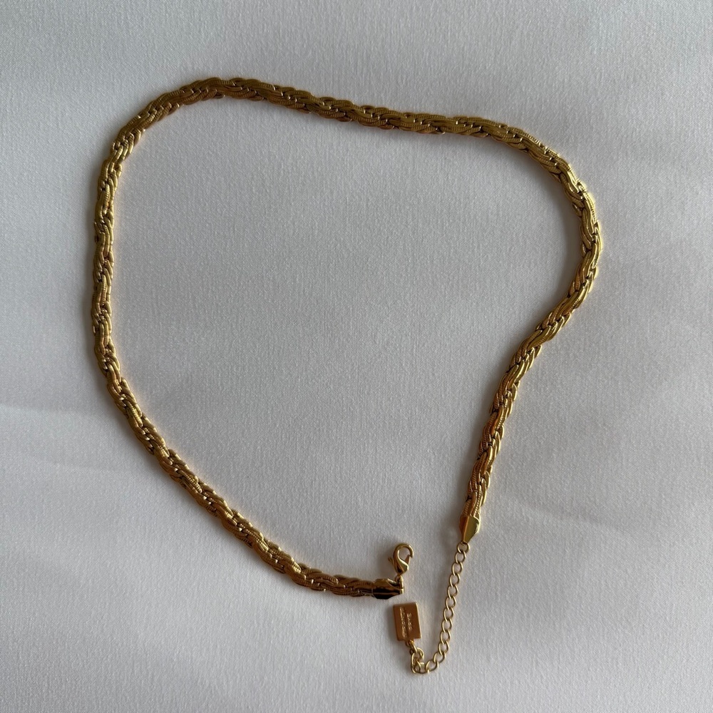 Miranda Frye Julia Necklace Gold - Picture 5 of 5